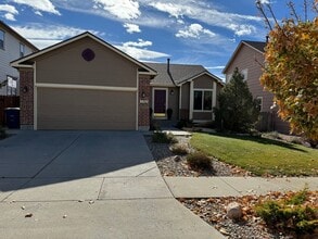 Building Photo - 7357 Legend Hill Dr