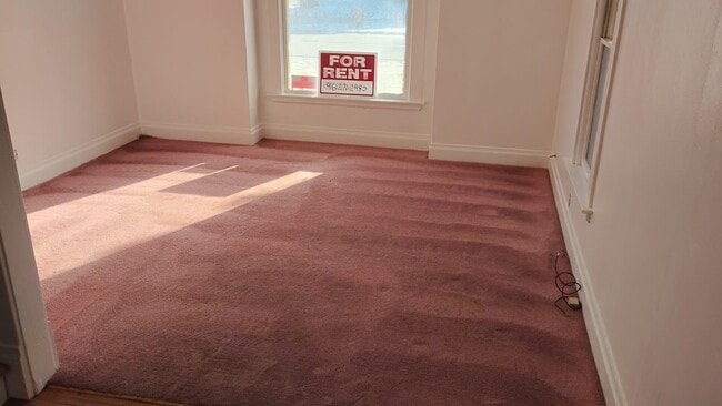 Building Photo - 1626 2nd Ave N