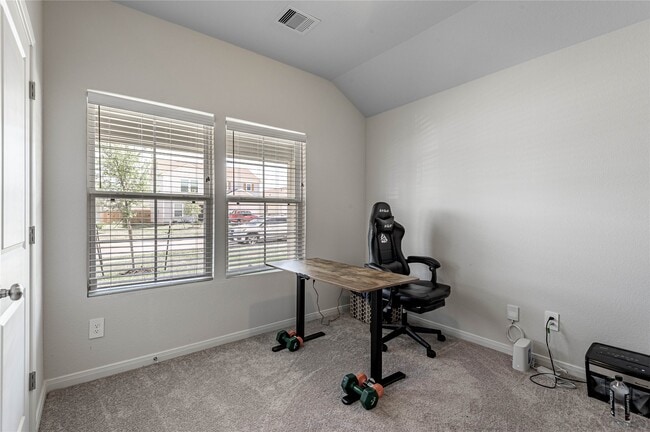 Building Photo - 410 Del Monte Dr