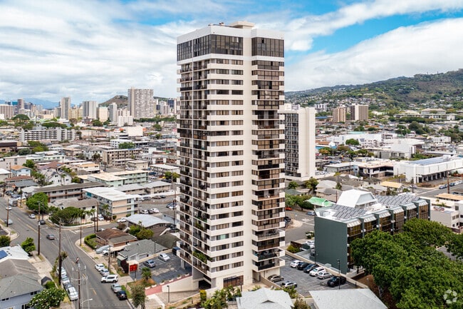 Building Photo - Parkside Tower