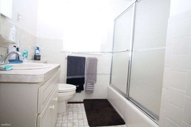Foto del edificio - 2 br, 2 bath  - 199 Lake Shore Rd # 1HG