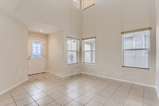 Foto del edificio - 5518 Avent Ferry St