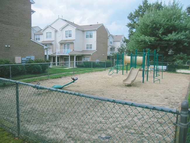 Foto del edificio - Andrews Corner Apartments