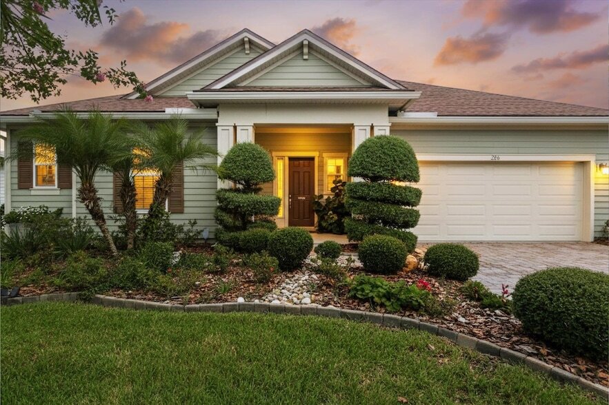 Foto principal - 256 Vivian James Dr