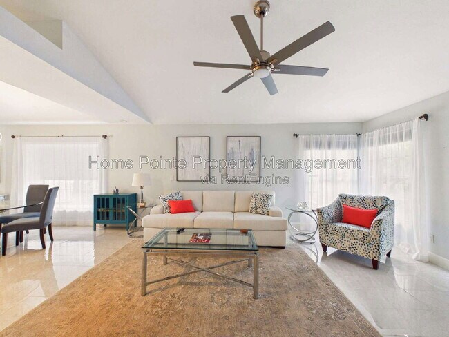 Foto del edificio - 27171 Enclave Dr