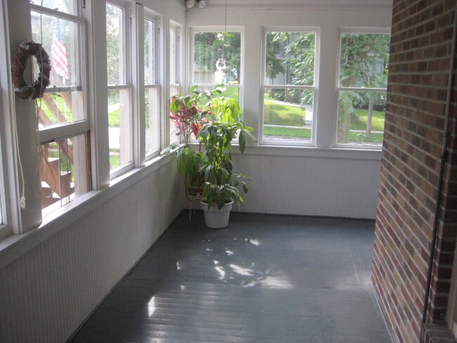 Foto del edificio - 3703 5th Ave