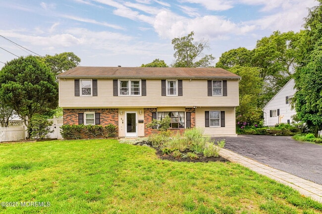 Building Photo - 24 Peach Tree Rd