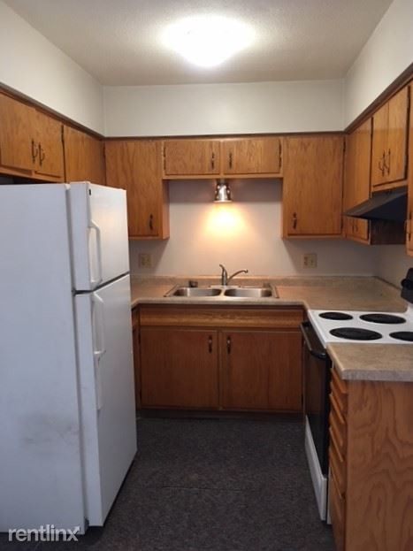 Building Photo - 1 br, 1 bath 4plex - 105 E Welcome Ave Apa...