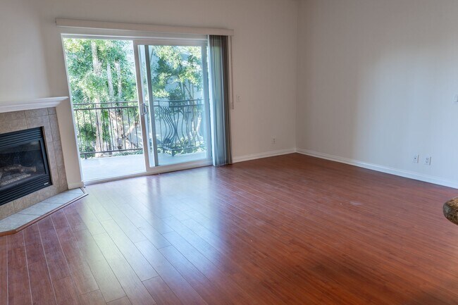 Foto del interior - Corinth Luxury Investments LLC