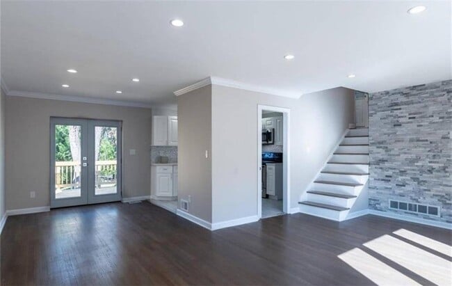 Foto del edificio - 3022 Trafalgar Way