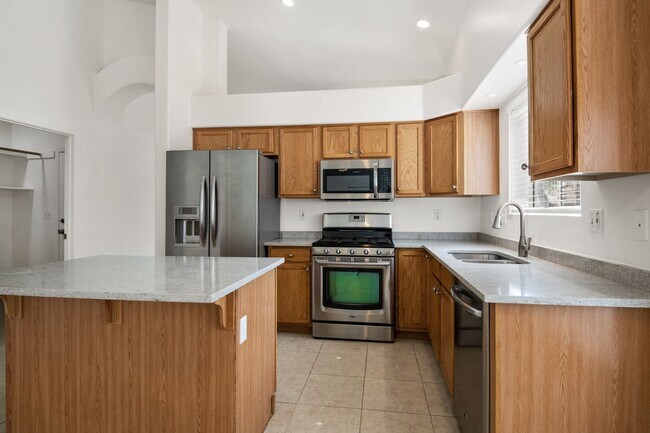 Building Photo - COMING SOON! Beautiful Single Family Home ...