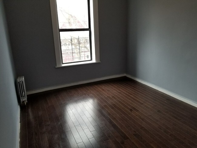 Foto del edificio - 1192 Ocean Ave