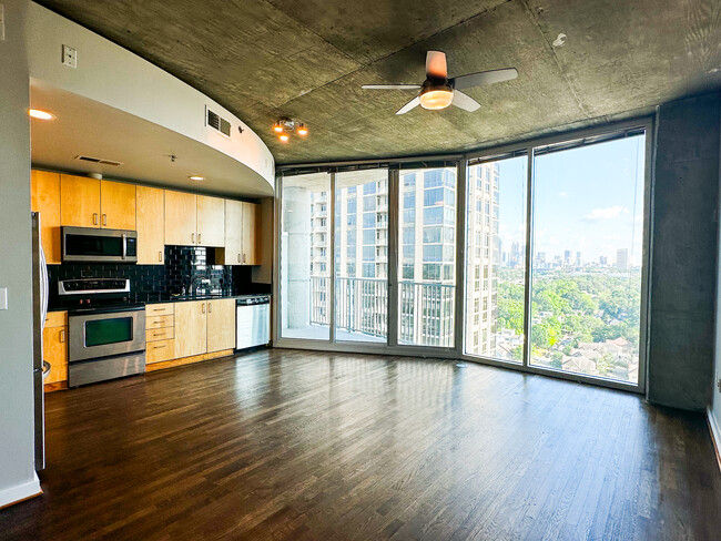 Foto del edificio - 361 17th St NW