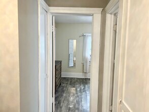 Bedroom and Bathroom - 514 Walnut Ave