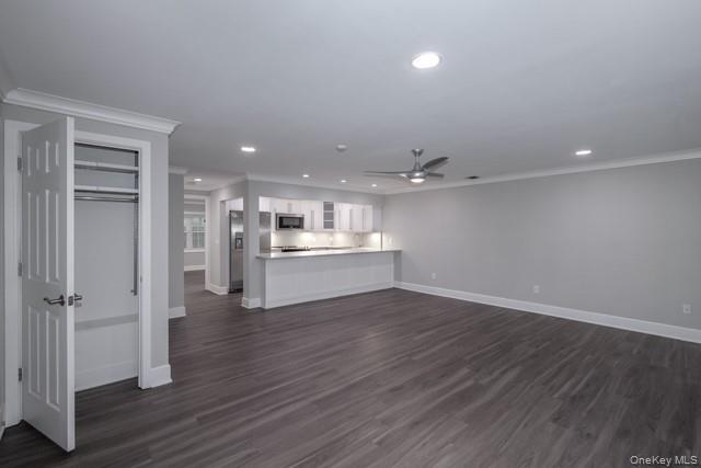 Building Photo - 116 Smithtown Blvd
