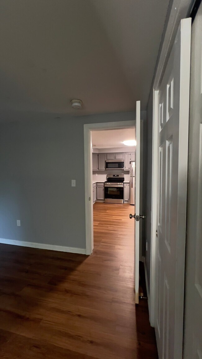 Foto del edificio - 206 W Pleasant St