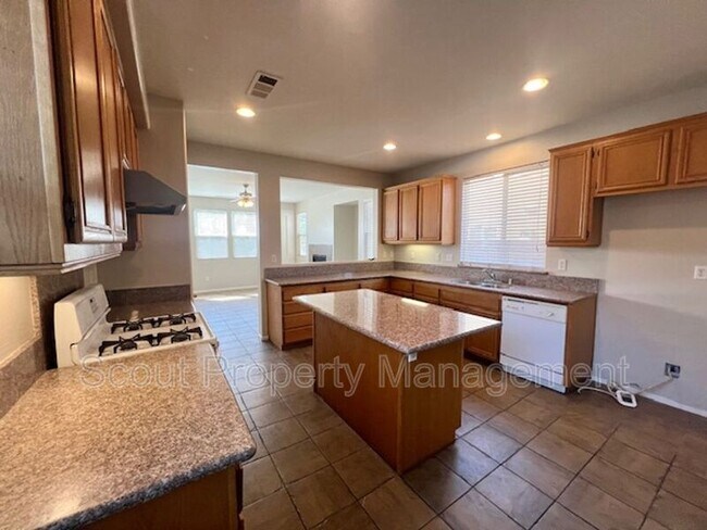 Building Photo - 32939 Sandal Wood Drive