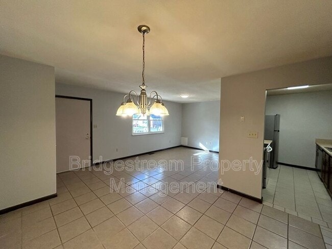 Foto del edificio - 103 Candlewood Ct