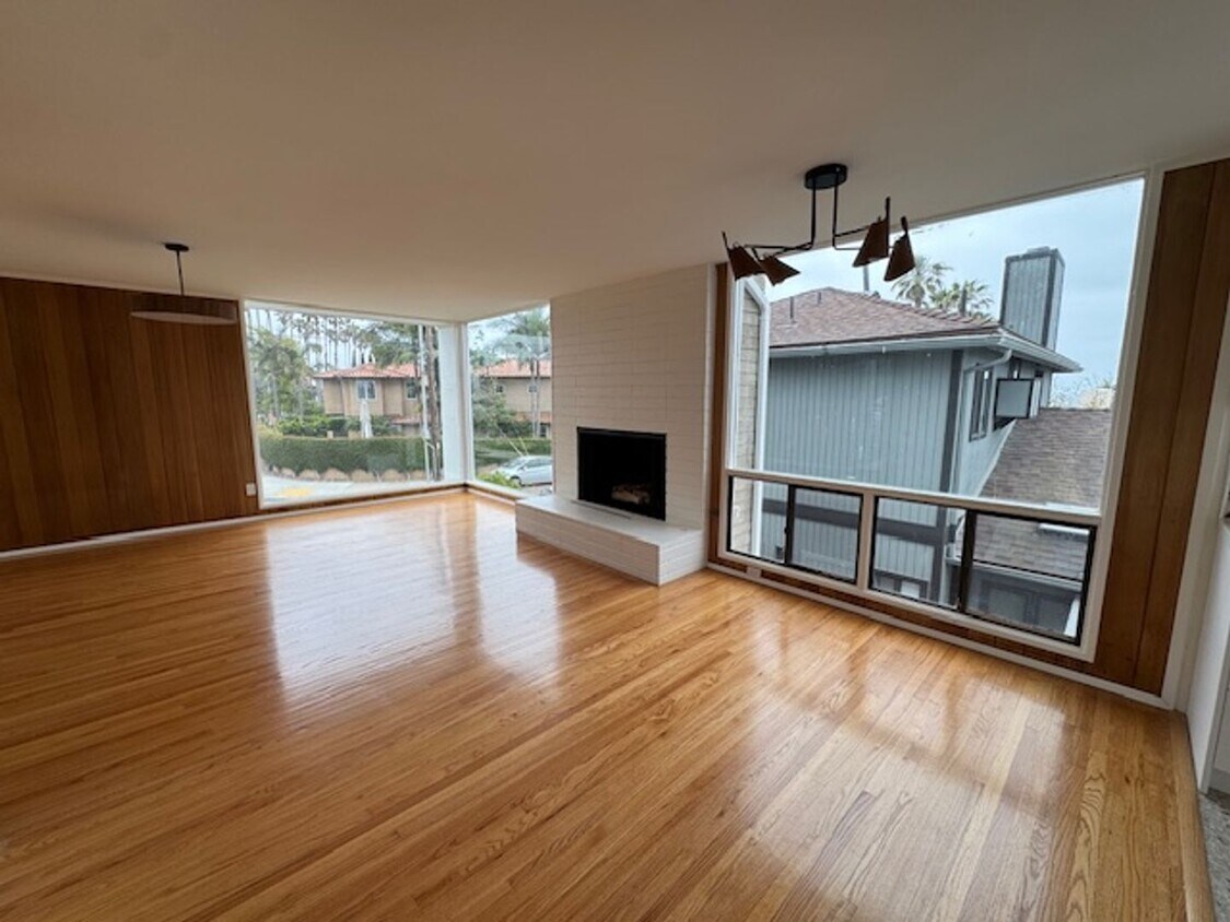 Foto principal - Charming Meets Modern – Renovated 2 Bed / ...