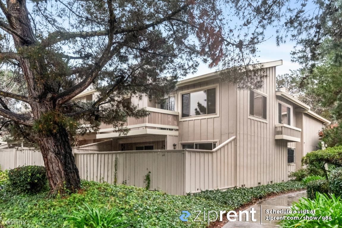 Primary Photo - 3 br, 2.5 bath Townhome - 42 Weepingridge ...