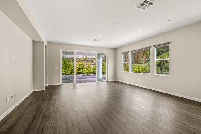 Foto del edificio - 2754 Overlook Point Dr