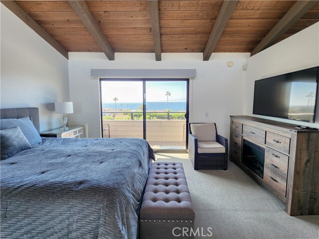 Building Photo - 420 Palos Verdes Blvd