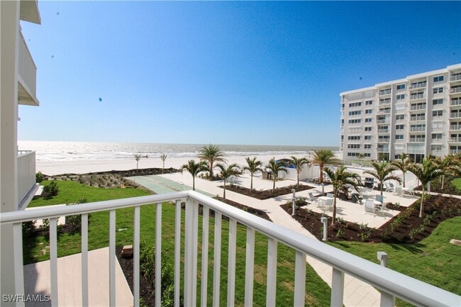 Building Photo - 3443 Gulf Shore Blvd N