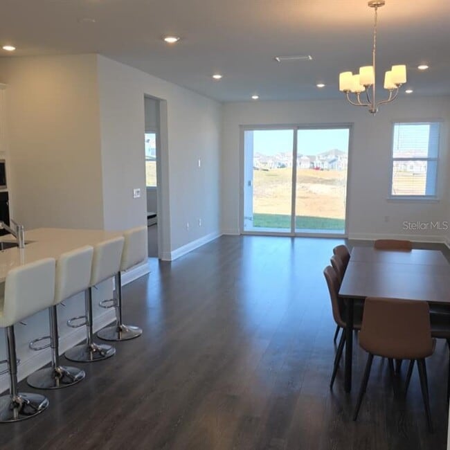 Foto del edificio - 2068 Asher Ave