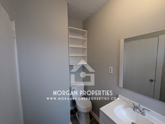 Foto del edificio - 1712 Main St