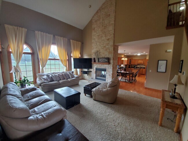 Foto del edificio - W150N7229 Paseo Ln