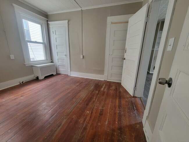 Building Photo - 226 Cooke St