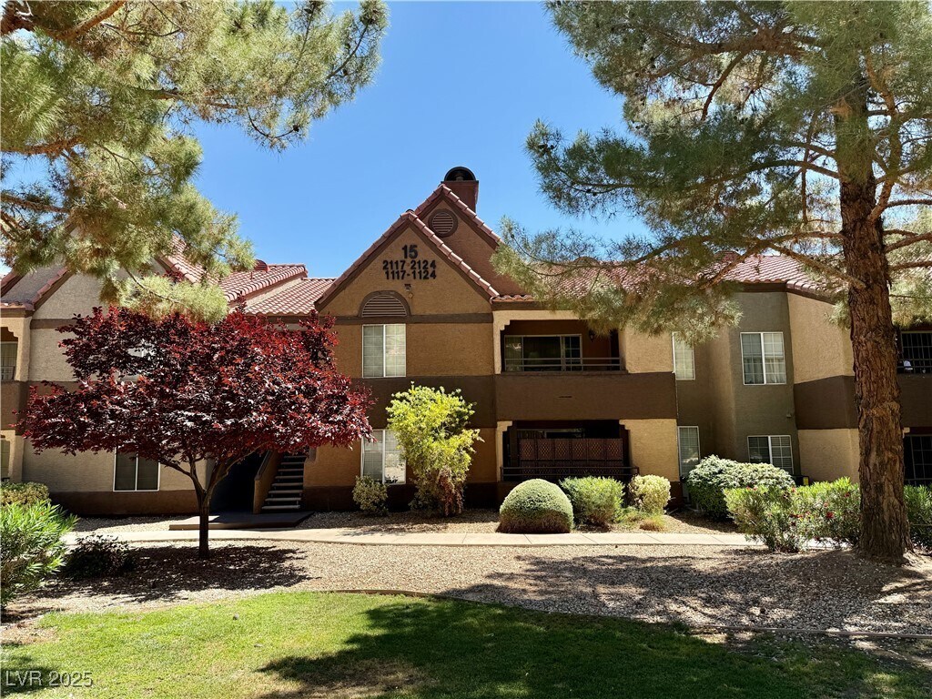 Primary Photo - 2200 S Fort Apache Rd