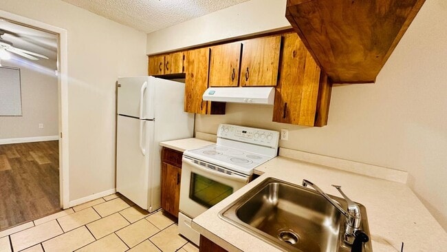 Building Photo - 979 BERKLEY ROAD Unit #4, AUBURNDALE, Florida 33823