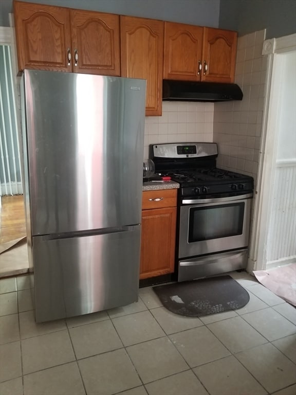 Building Photo - 92 Emory St