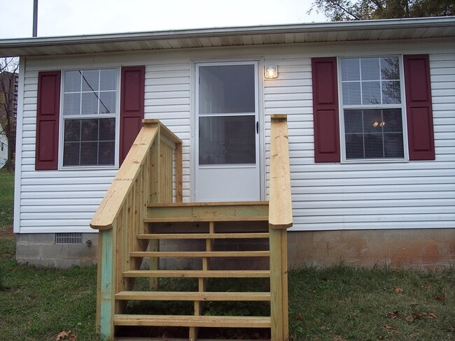 Foto del edificio - 1513 Brown Ave