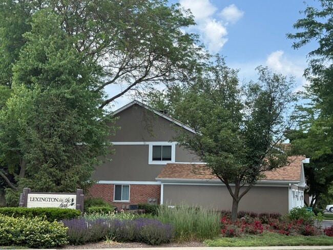 Building Photo - 1168 Auburn Ln