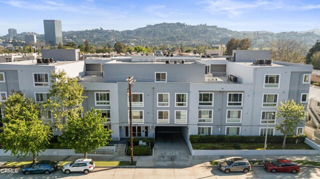 Foto del edificio - 10878 Bloomfield St
