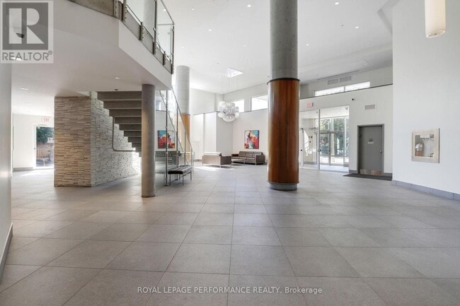 Building Photo - 7 Marquette Ave