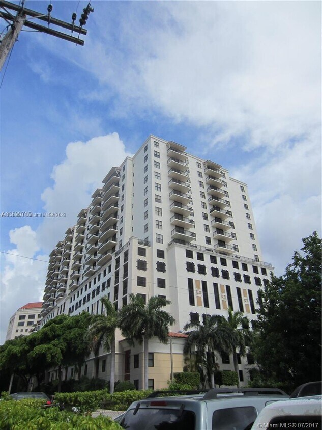 888 Douglas Rd Unit PH06, Coral Gables, FL 33134 Condo for Rent in
