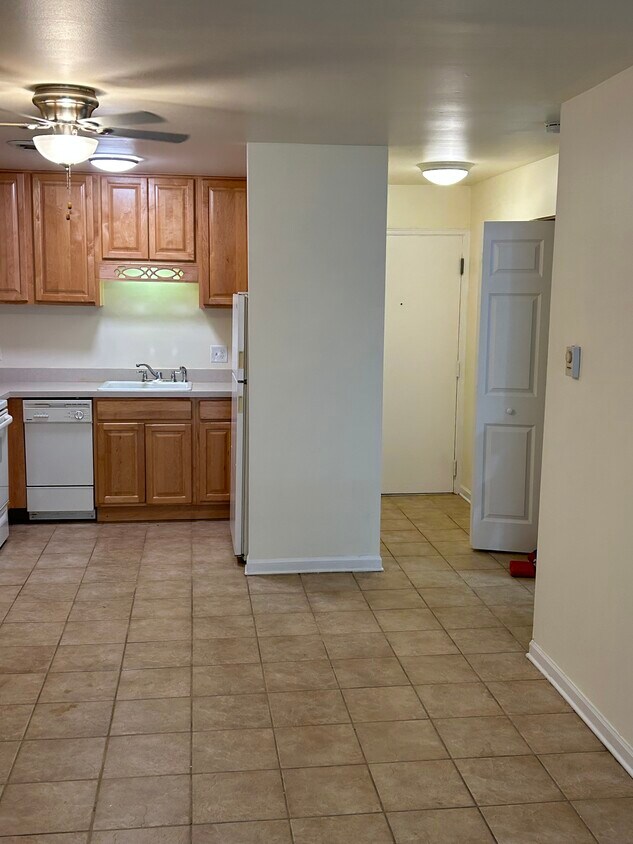 Foto principal - 310 Lathrop Ave