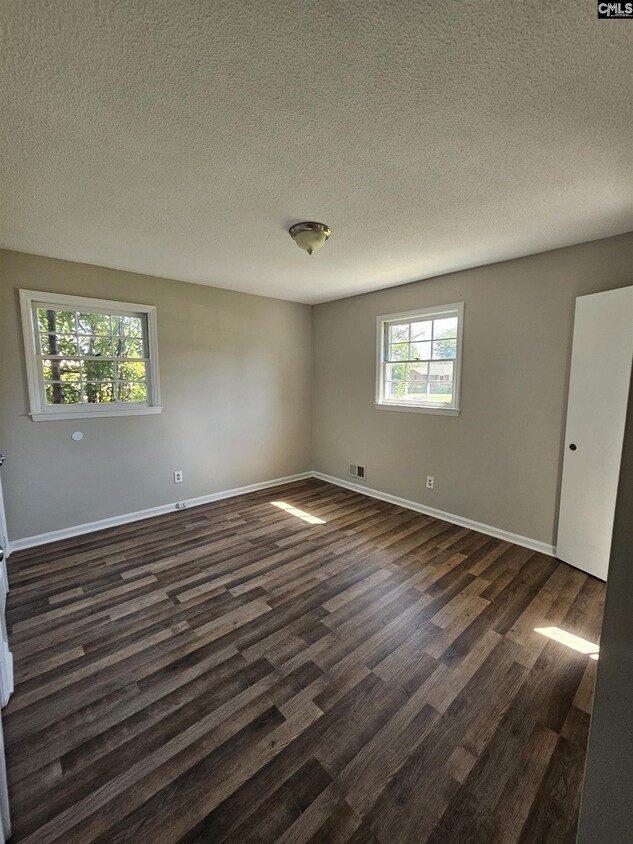 Primary Photo - 3924 Trotter Rd