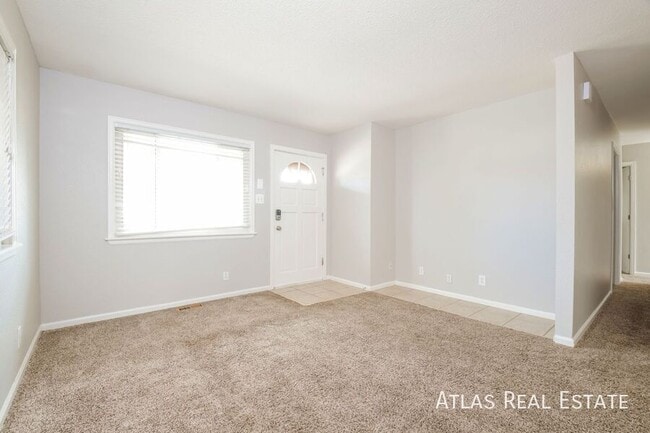 Foto del edificio - 1710 Hoffman Way