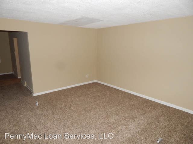 Building Photo - 1503 Walters Ave