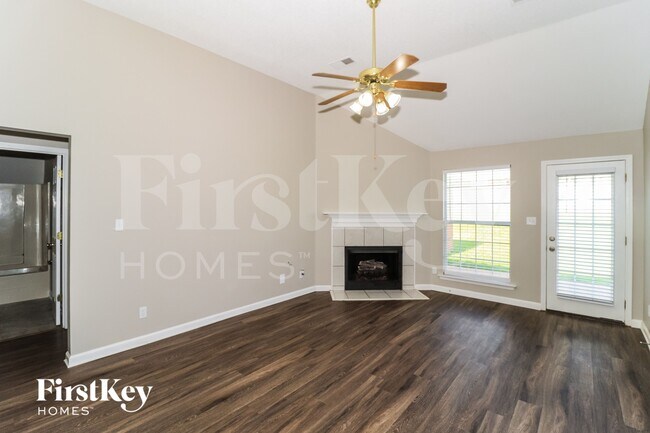 Building Photo - 1060 Mossy Knoll Dr