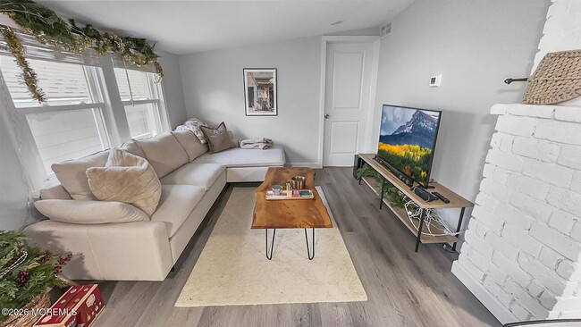 Building Photo - 4 Via Ripa Wy