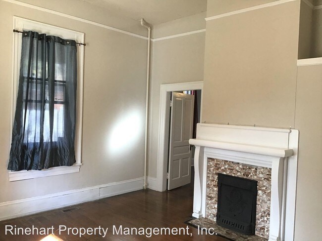 Foto del edificio - 1 br, 1 bath Apartment - 356 College Avenue