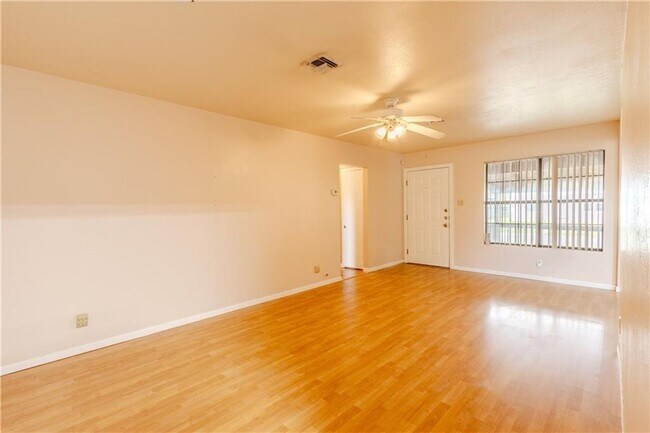 Foto del edificio - Beautiful 3-Bedroom, 2-Bath Rental Home Av...