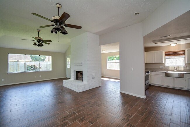 Foto del edificio - 22003 Manor Estates Dr