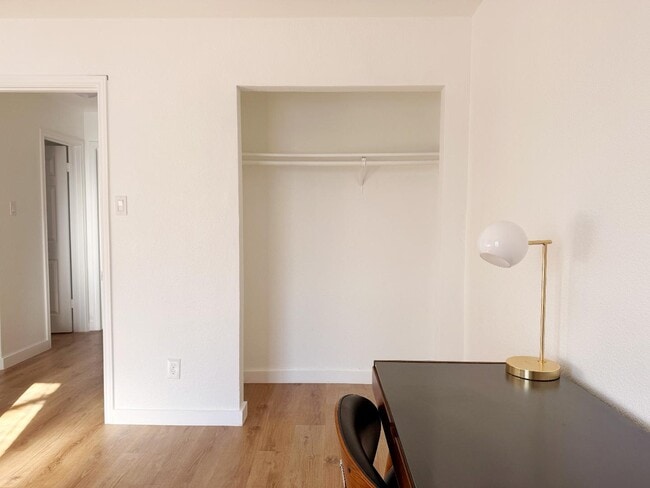 Foto del edificio - 1706 Woodwind Ln