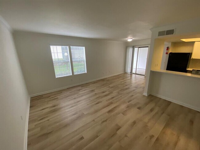 Foto del edificio - 12902 Brant Rock Dr